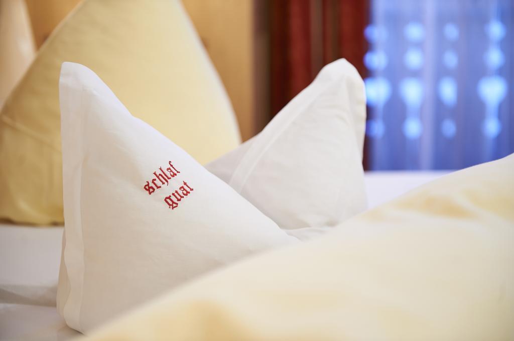 Gourmet-Hotel Gruenwald ليوغانغ المظهر الخارجي الصورة