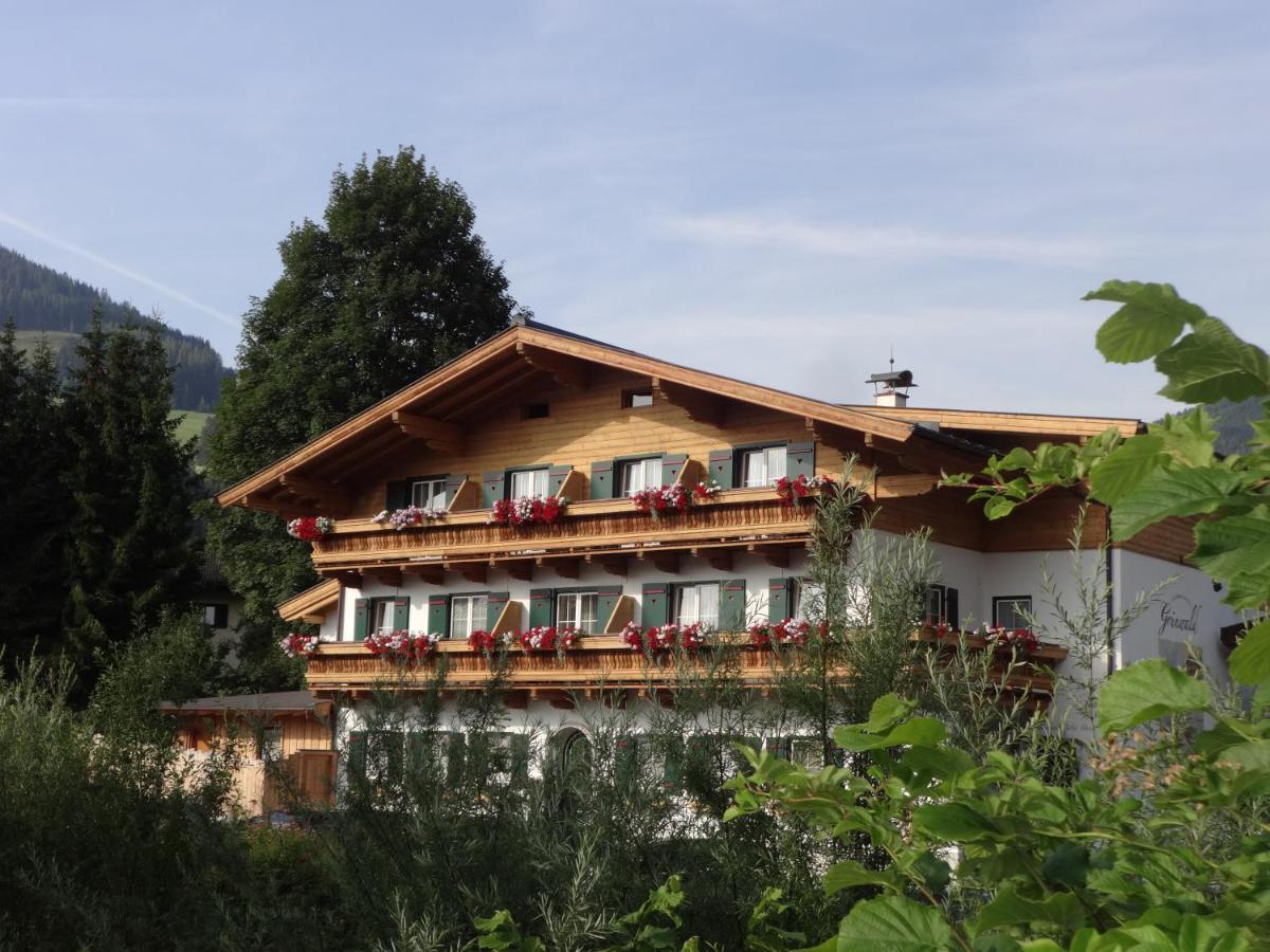 Gourmet-Hotel Gruenwald ليوغانغ المظهر الخارجي الصورة